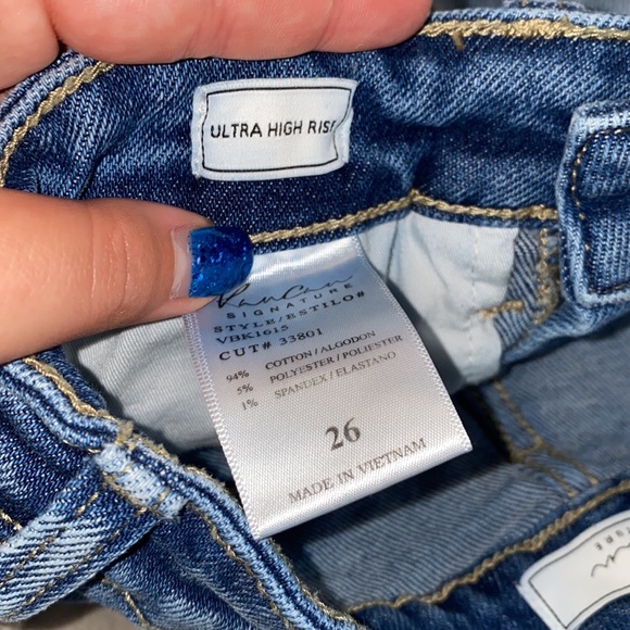 KanCan high rise distressed shorts - Picture 3 of 3